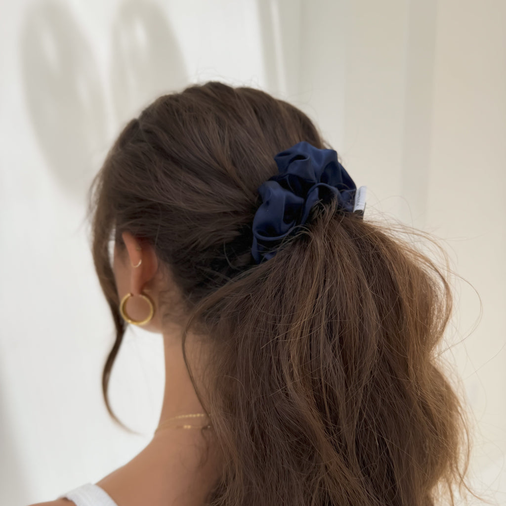 Organic Premium Silk Scrunchie - Midnight Blue