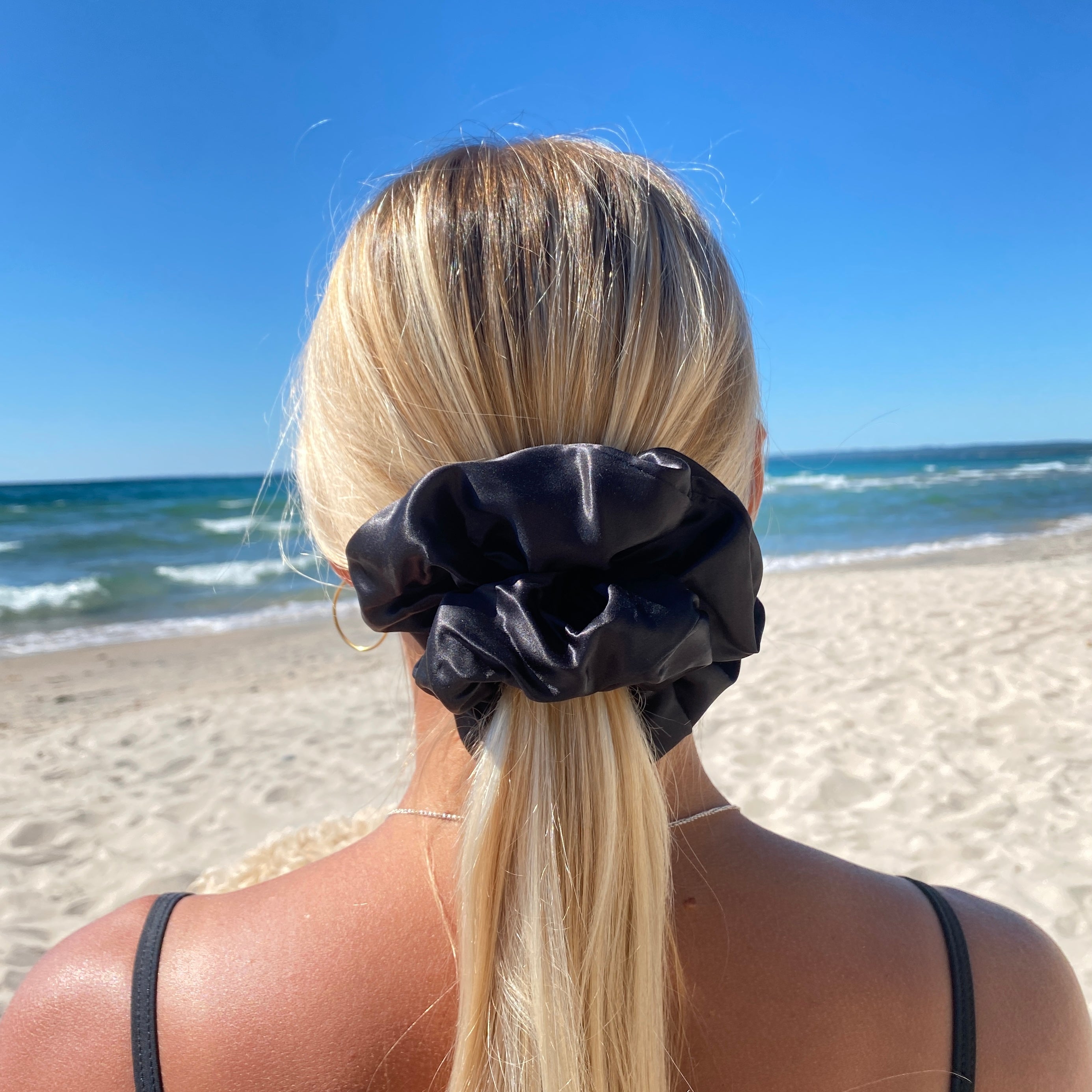 Organic Premium Silk Scrunchie - Void